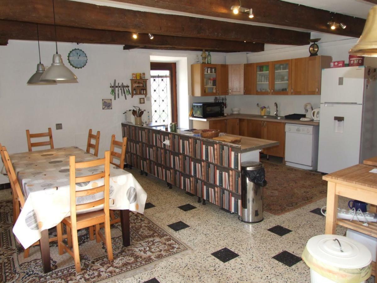 Vila Le Vieux Couvent Deviat Exteriér fotografie
